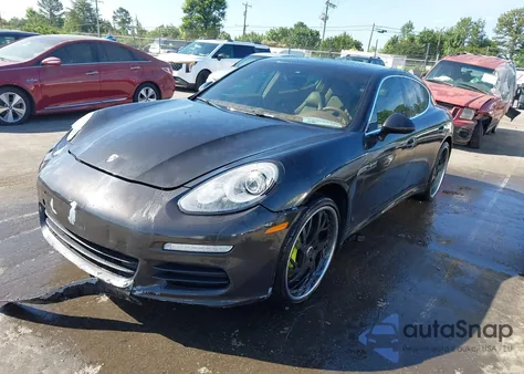 2014 Porsche Panamera E-Hybrid S из США, поврежденный, VIN WP0AD2A76EL044591